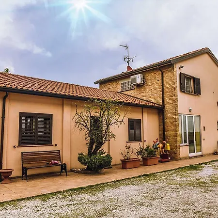 Rudéla Nonna Maria Bed and breakfast